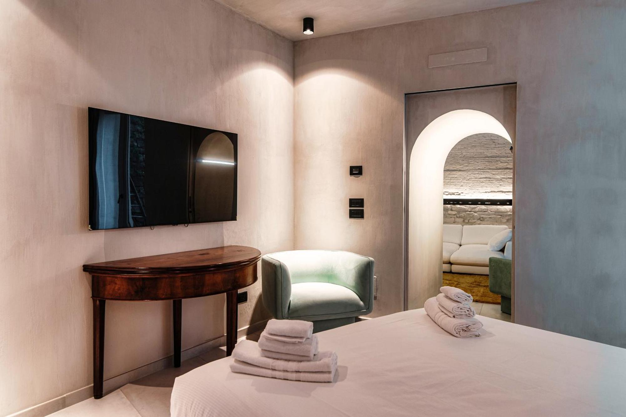 Suites Lorodellago Como - The House Of Travelers 외부 사진